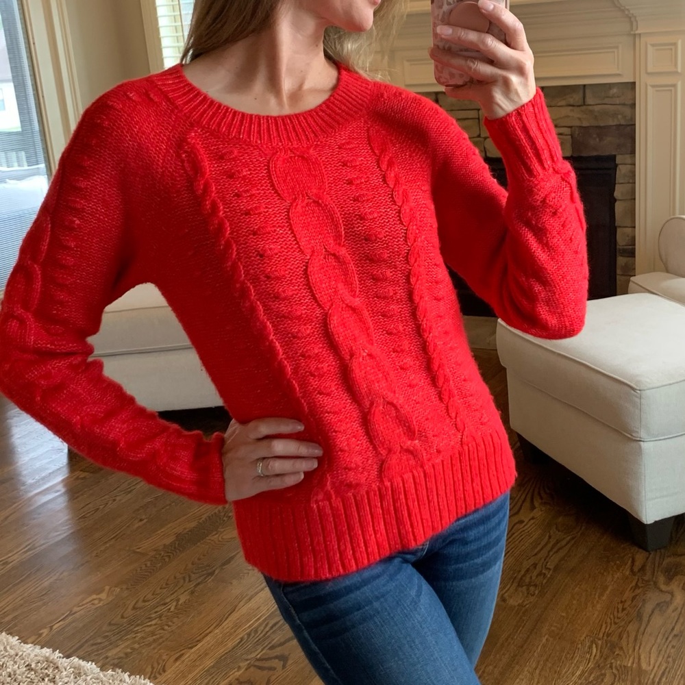 ANN TAYLOR LOFT Size XS Red Long Sleeve Sweater Cable Knit